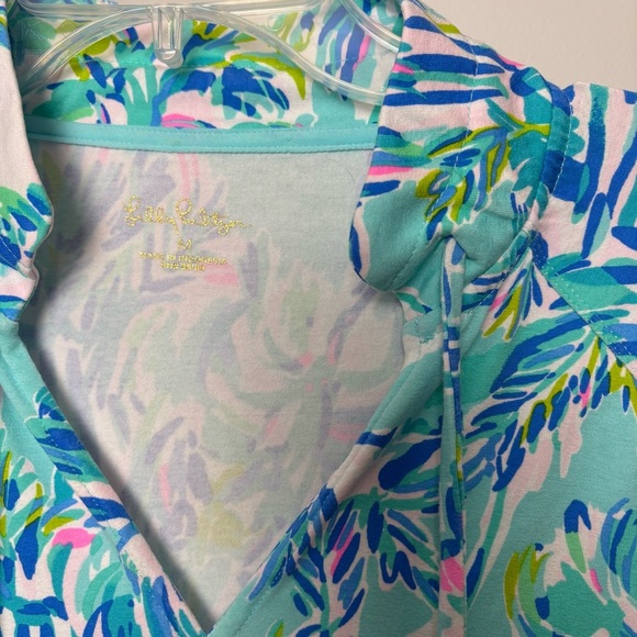 Lilly Pulitzer UPF 50+ Blue Ibiza Cabana Cocktail Top - Picture 2 of 8